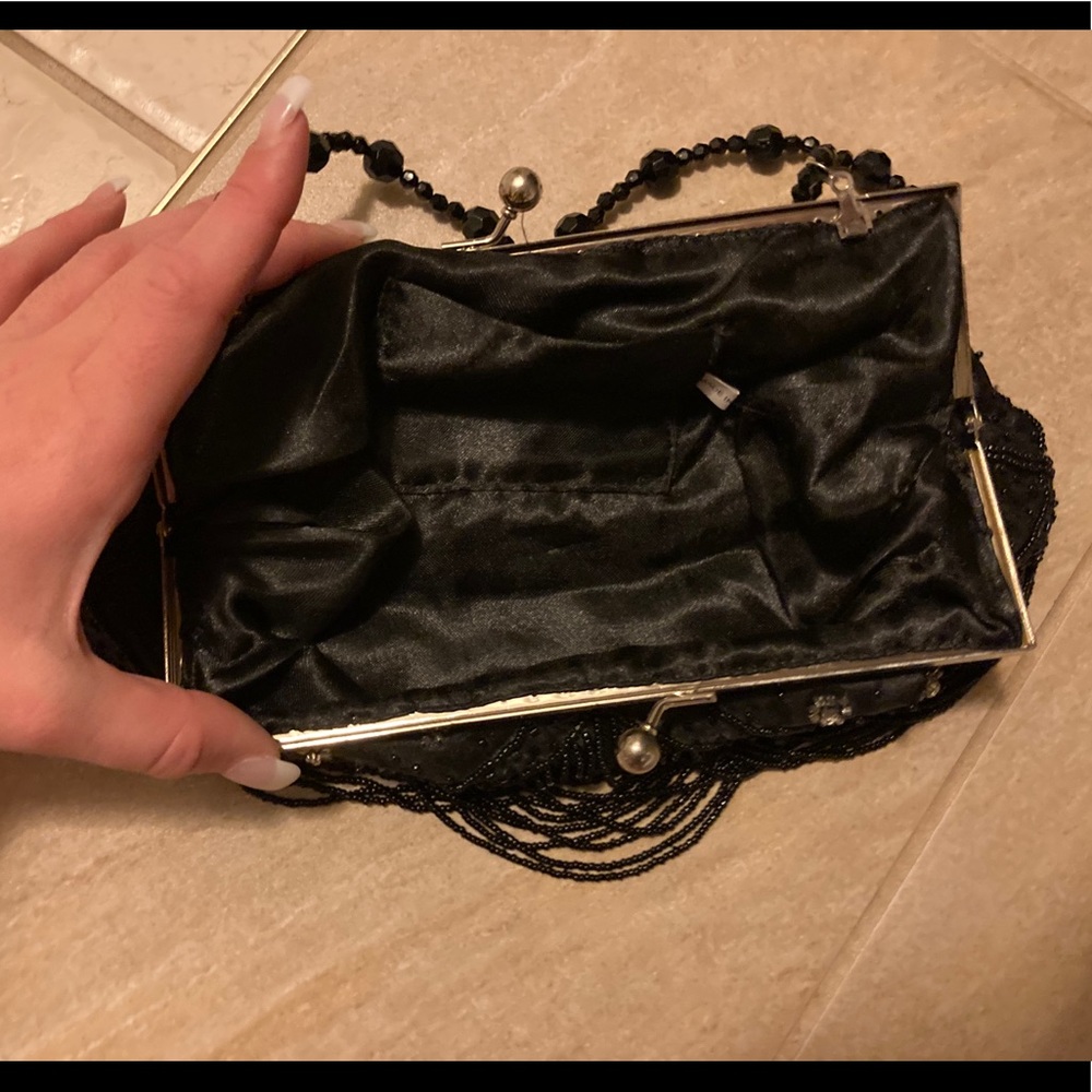 Unique & Beautiful Cache Bag - Picture 5 of 7